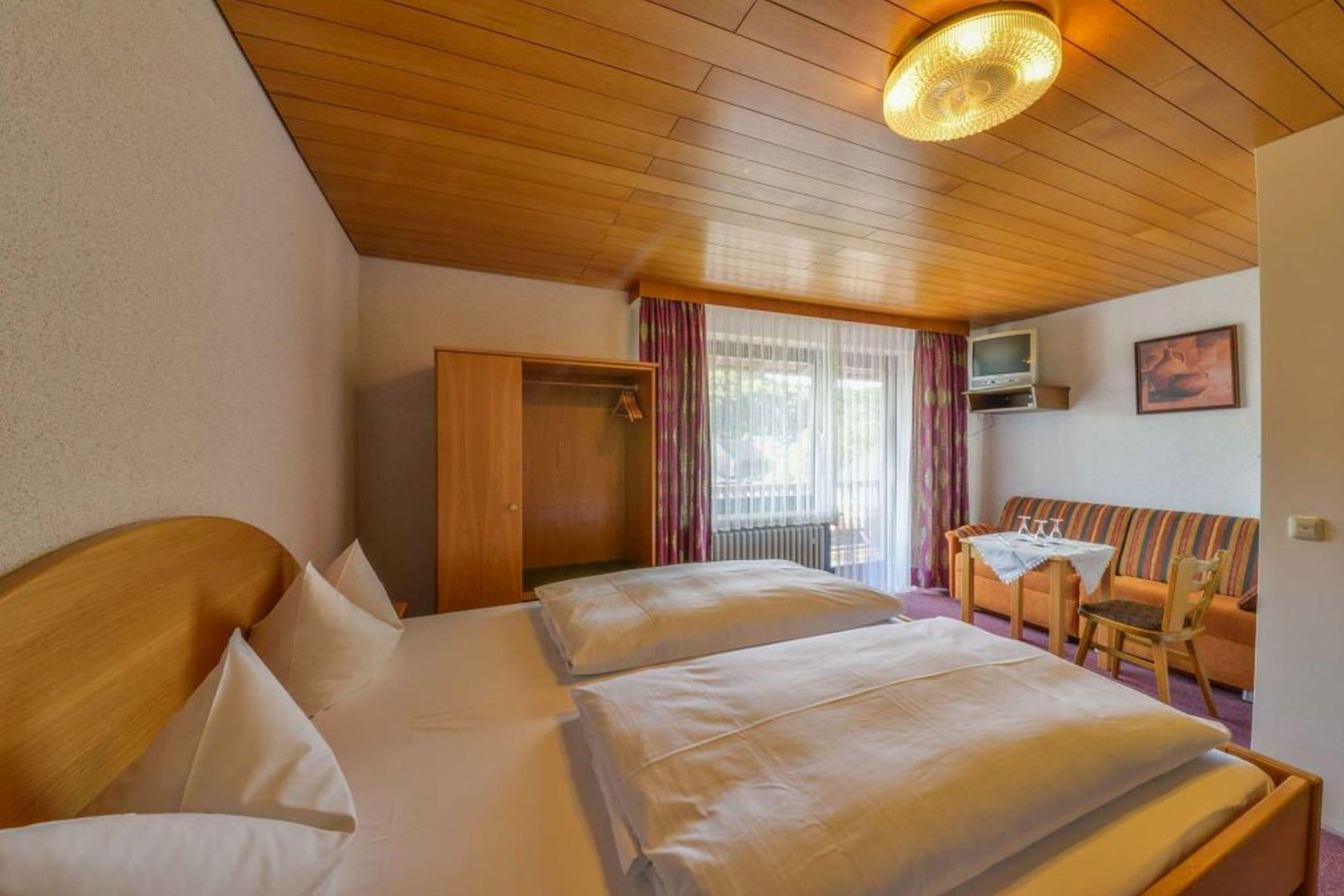 Hotel Gasthof Heckl Kinding Esterno foto