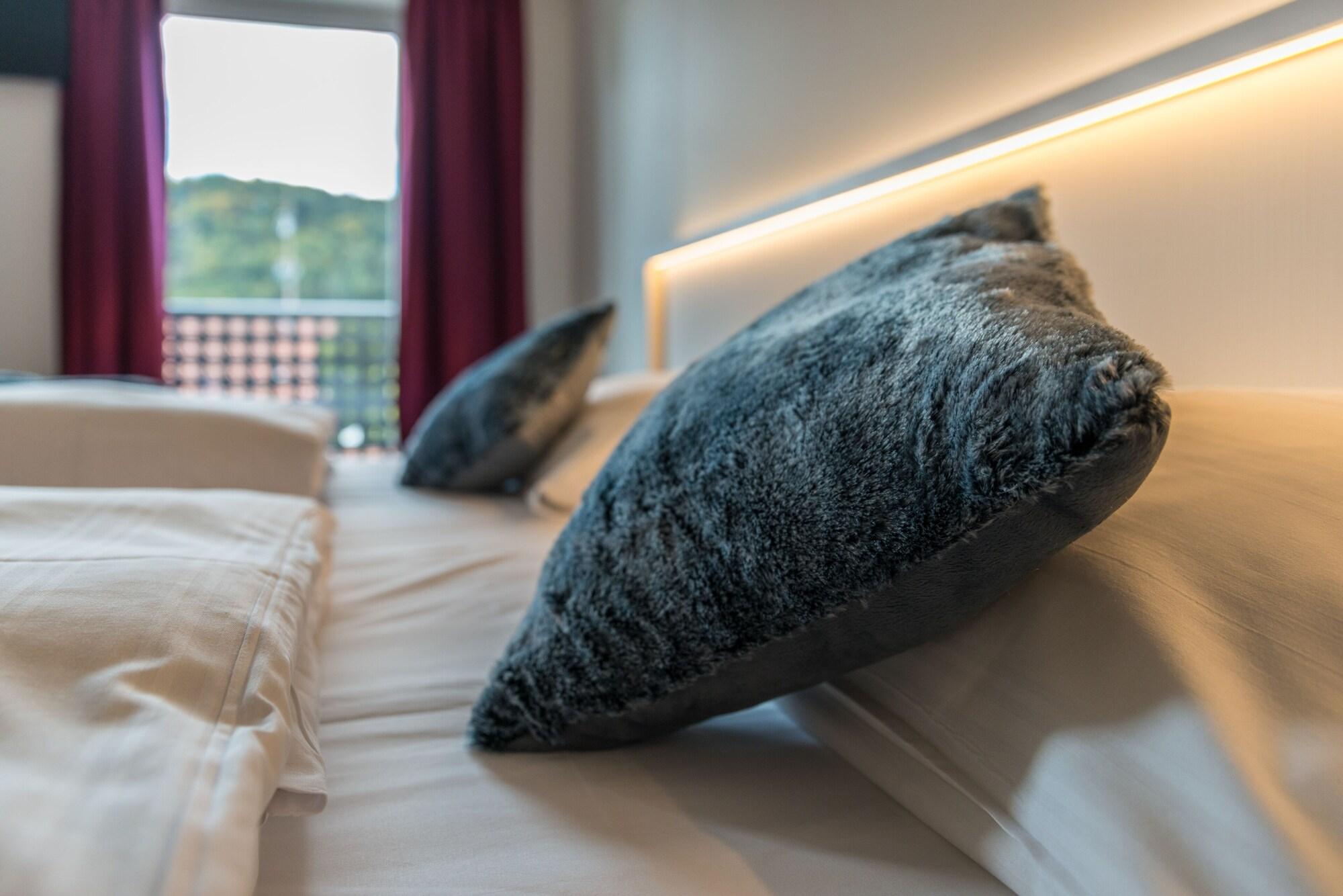 Hotel Gasthof Heckl Kinding Esterno foto