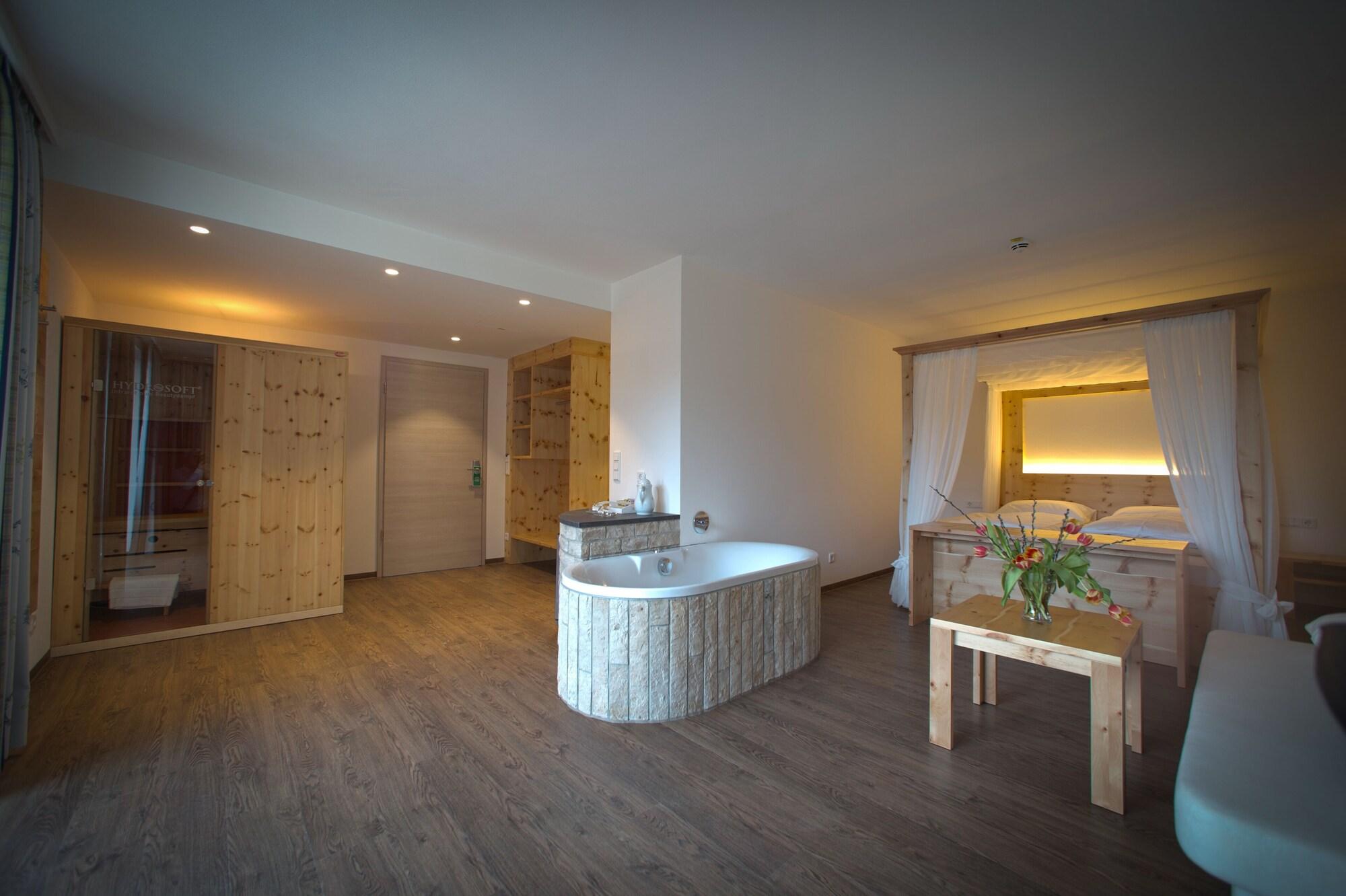 Hotel Gasthof Heckl Kinding Esterno foto